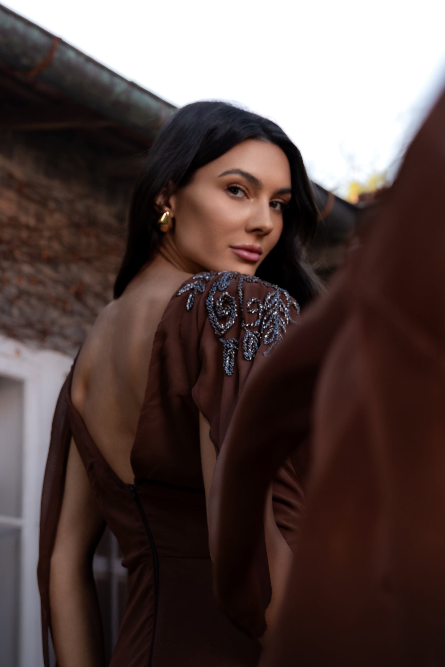 RENNES DRESS - Mocha Mousse