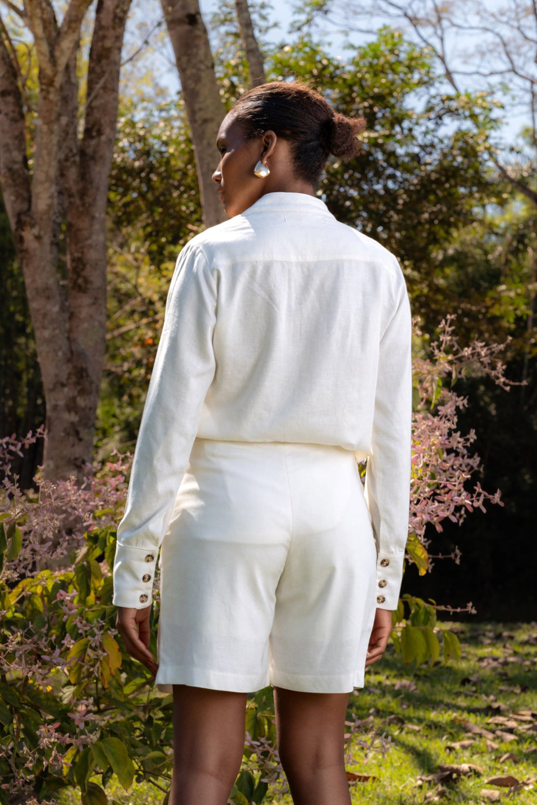 PARATY LINEN SHORTS WITH ROPE BELT - White