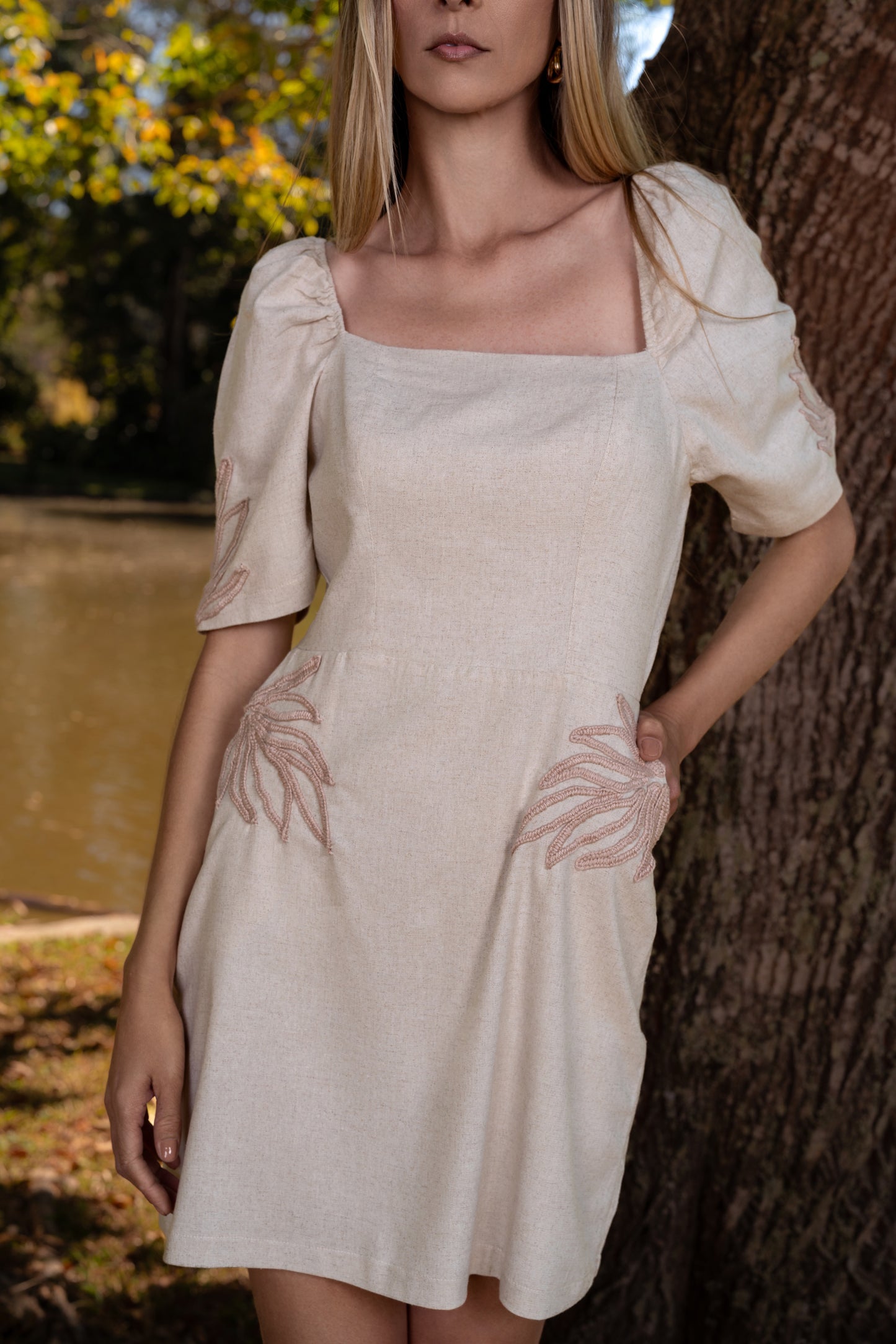 ARRAIAL LINEN MINI DRESS WITH HANDMADE CORD - Off White